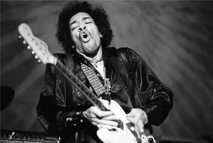 MH Jimi Hendrix 68033-4a